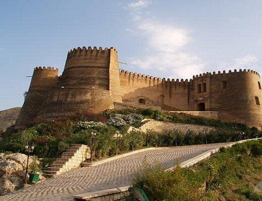 Falak – ol – Aflak castle