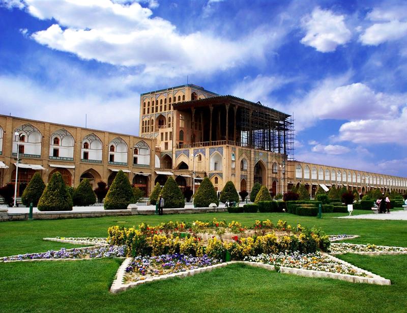 ALI QAPU
