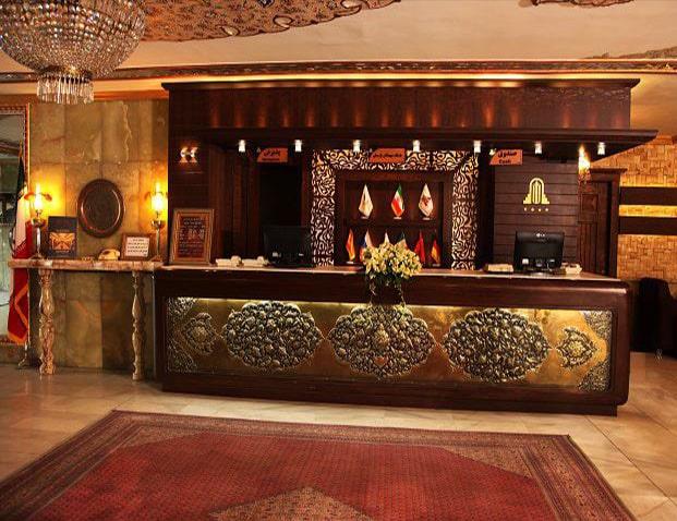 Ali Qapu Hotel